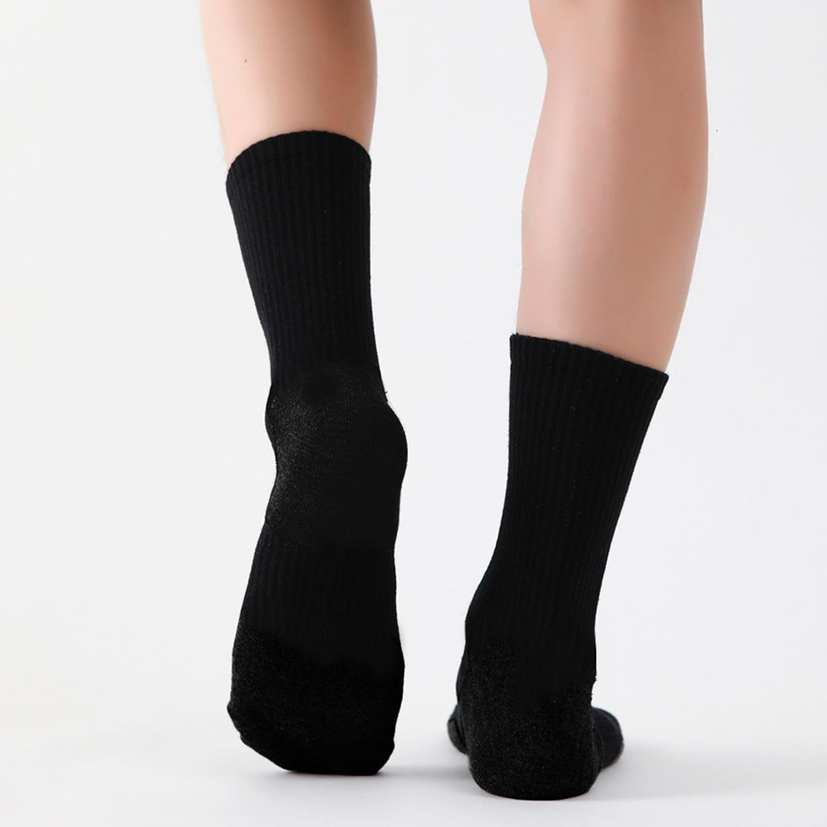 20 Pairs Crew Athletic Socks for Men Moisture Wicking Cushion Crew Socks for Sport Running Traveling