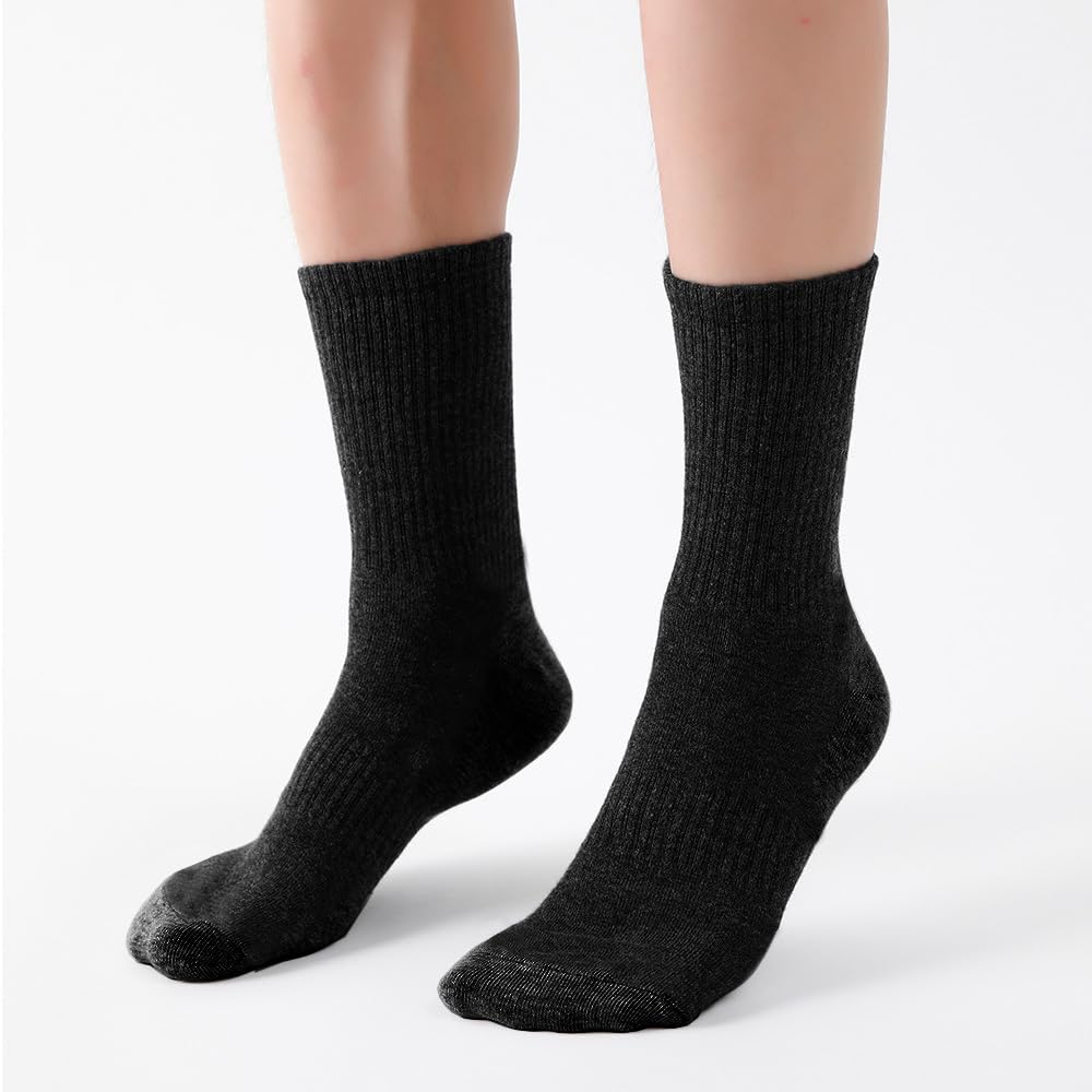 20 Pairs Crew Athletic Socks for Men Moisture Wicking Cushion Crew Socks for Sport Running Traveling