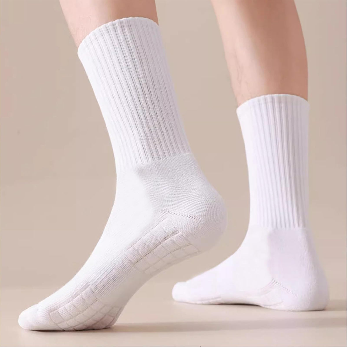 20 Pairs Crew Athletic Socks for Men Moisture Wicking Cushion Crew Socks for Sport Running Traveling